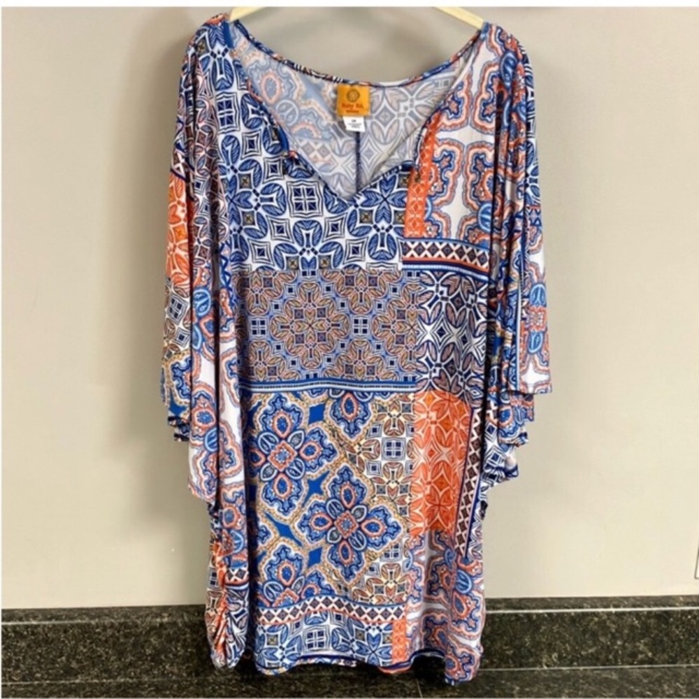 3/$15 ❤️ Ruby Rd. Colorful shirt wide sleeves 2x ruched sides